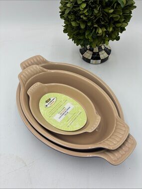 Le Creuset Stoneware Baking Dish Set